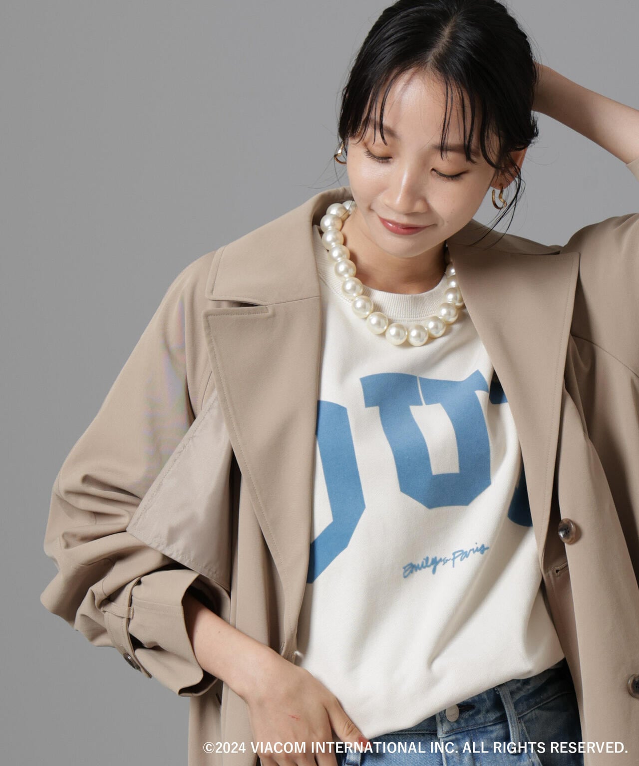 トレーナー スウェット EMILY IN PARIS × FUDGE / CODE EMB SWEAT SHIRT/Merci レディース Emily in Paris × FUDGE 別注 ロゴ スウェット