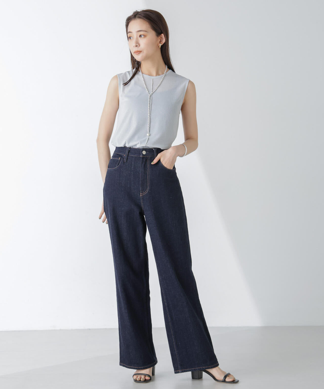 ラメシアーノースリーブカットトップス 6694224305