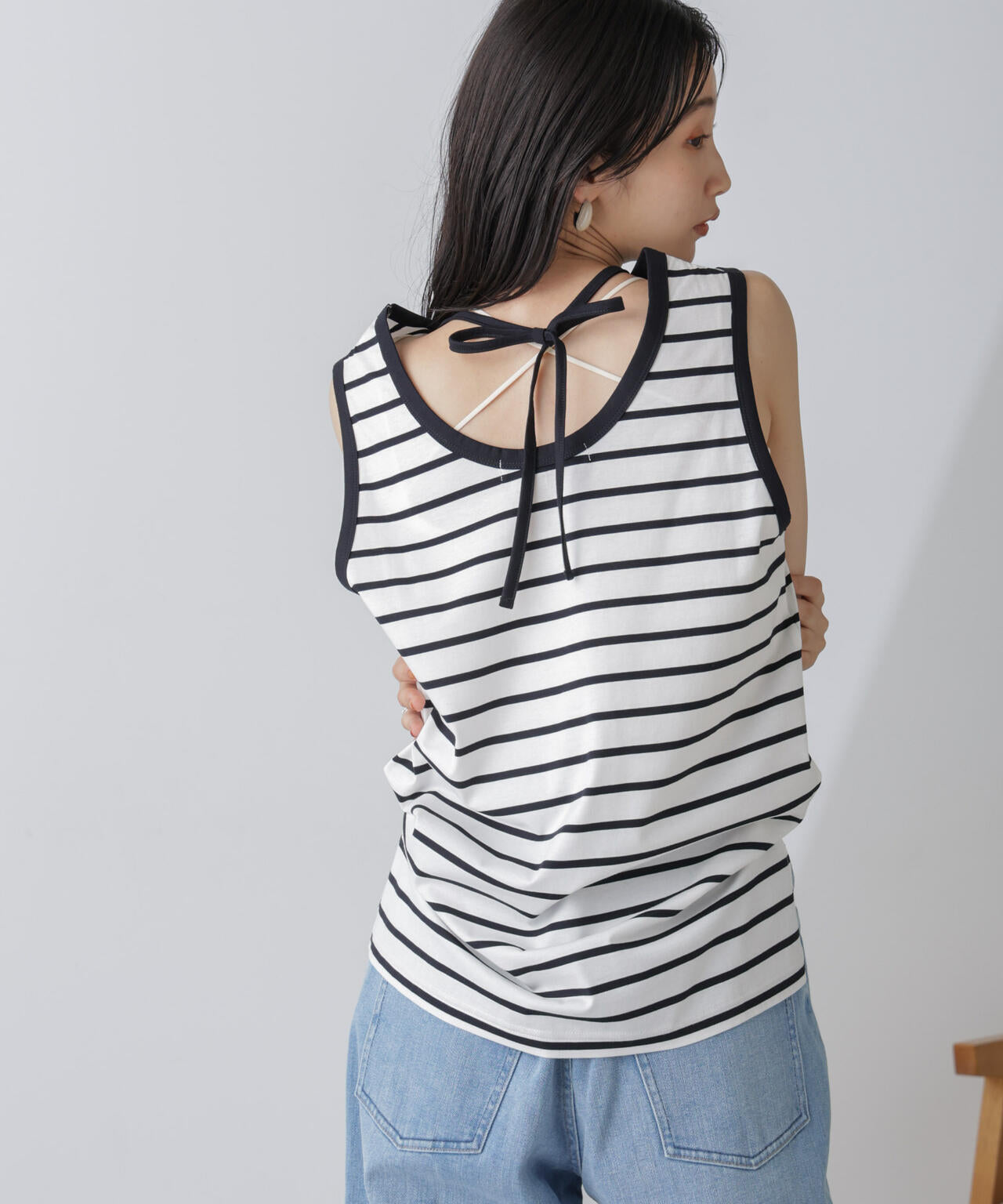 ホルターネックノースリーブプルオーバー 6694224309