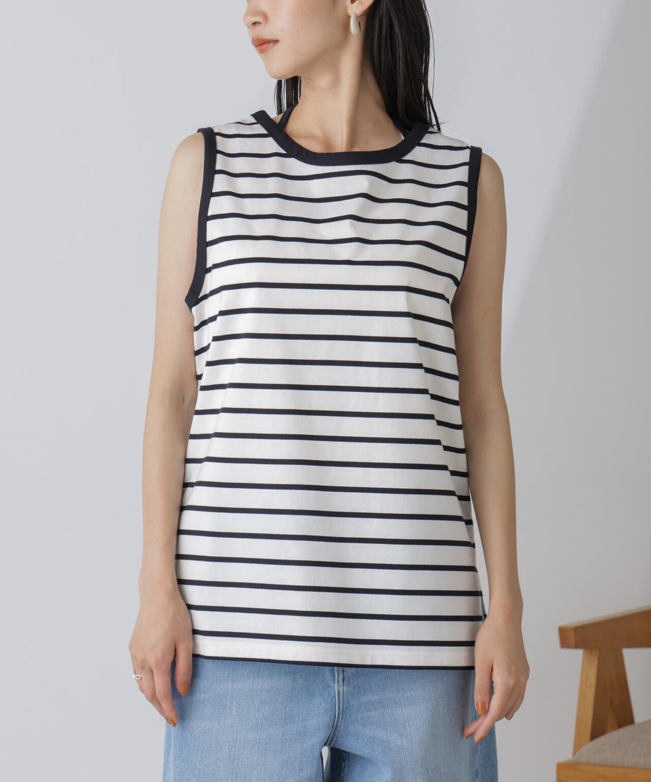 ホルターネックノースリーブプルオーバー 6694224309