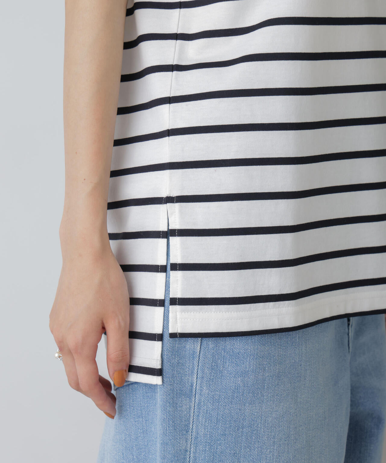 ホルターネックノースリーブプルオーバー 6694224309