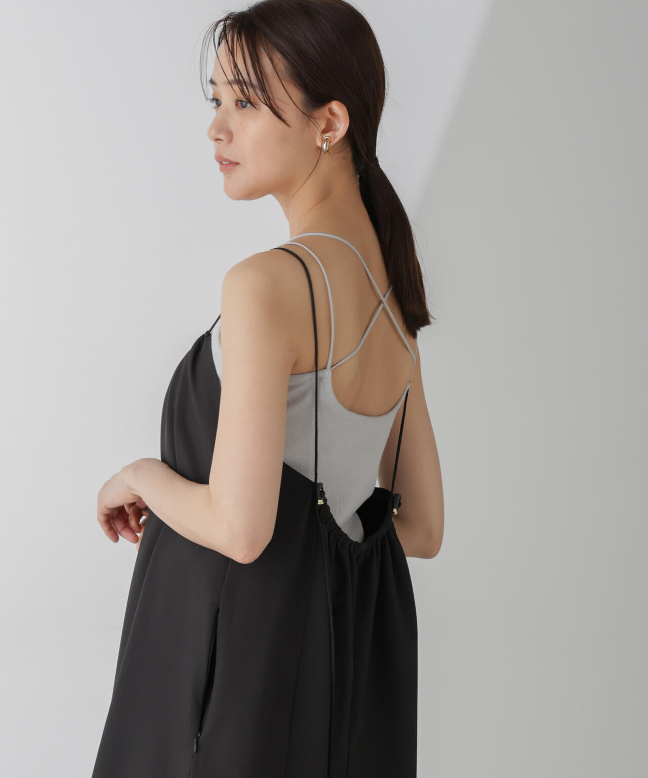 ラメテレコカップ付きバッククロスキャミソール 6694224311