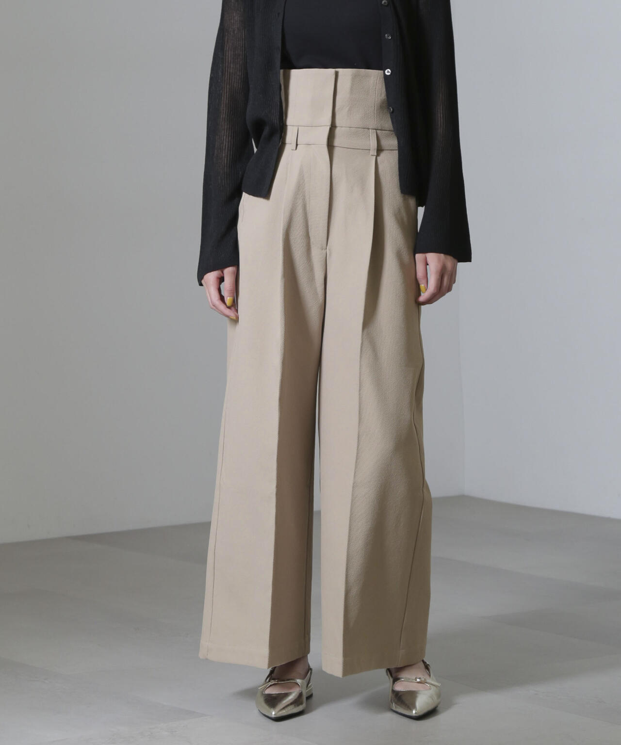 ハイウエストセンタープレスパンツ 6694227307