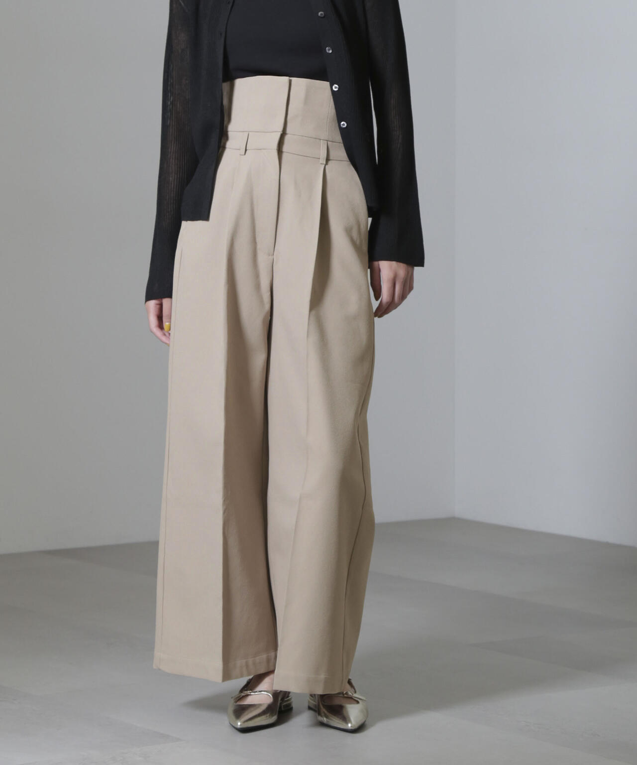 ハイウエストセンタープレスパンツ 6694227307