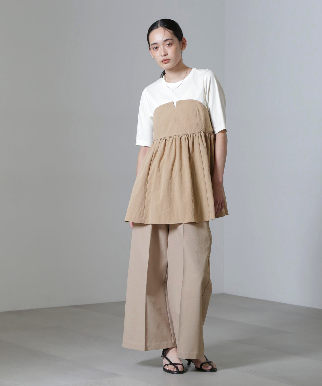 ハイウエストセンタープレスパンツ 6694227307