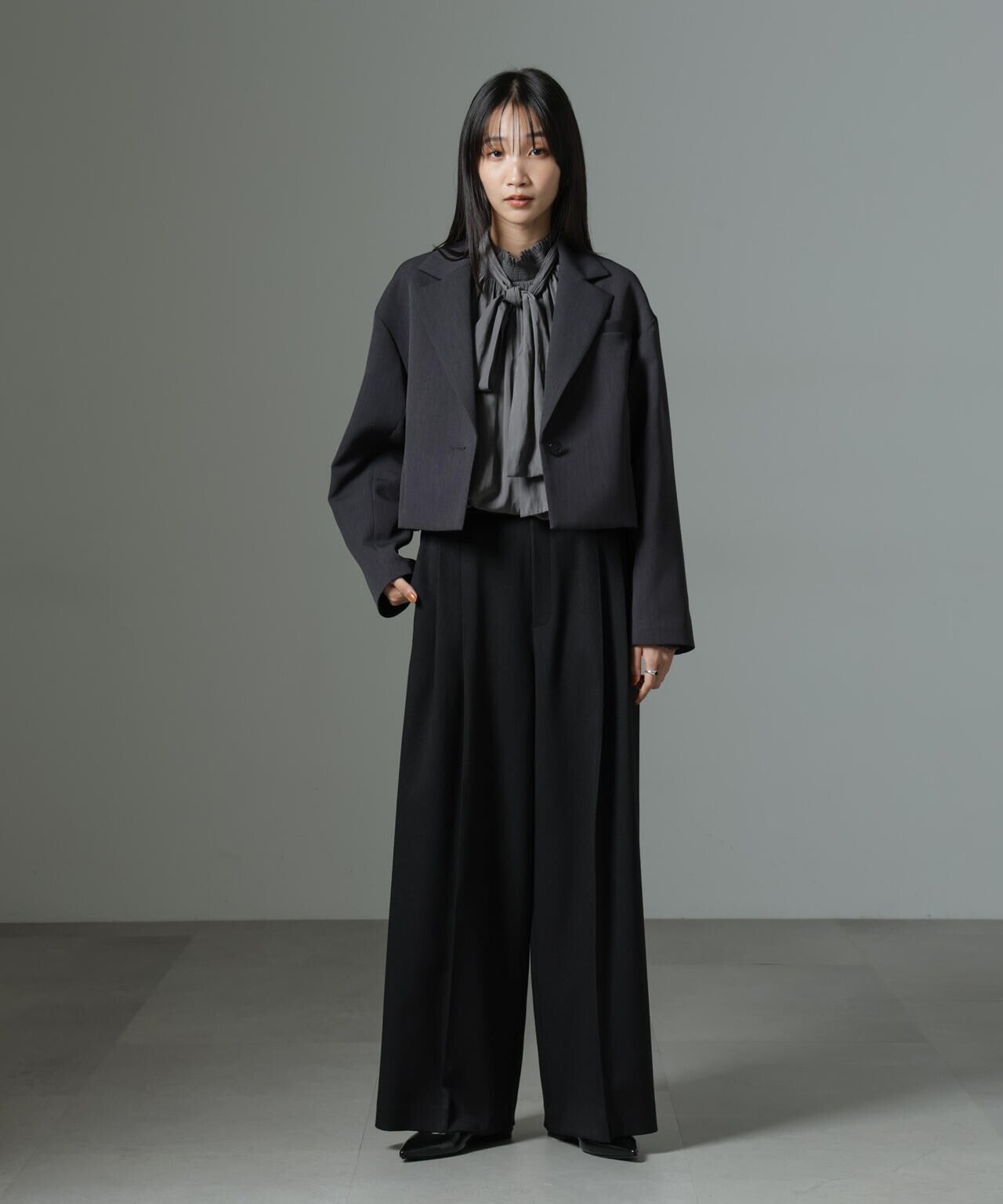 ストレッチサージピンタックイージーワイドパンツ(セットアップ可) 6694227319