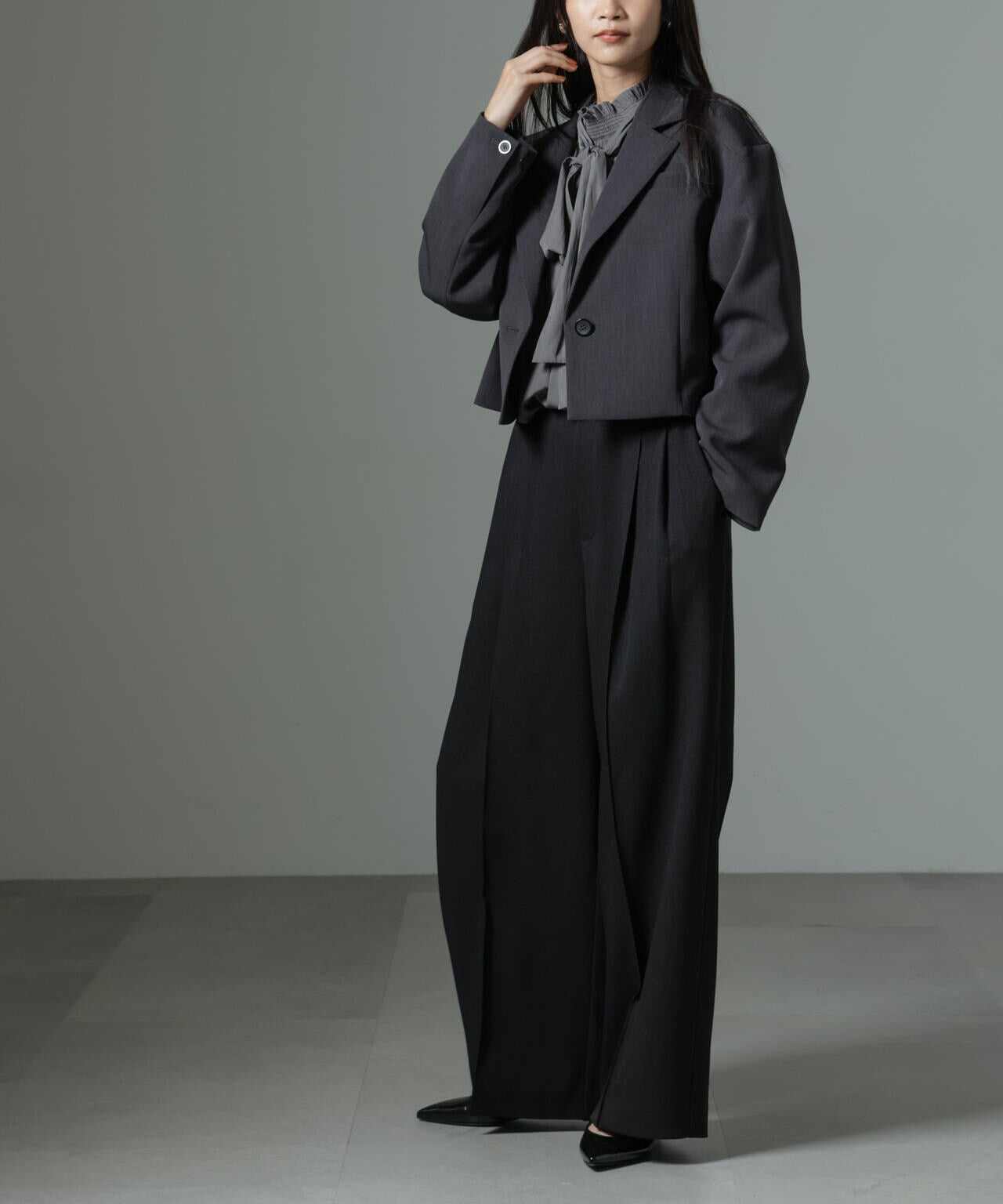 ストレッチサージピンタックイージーワイドパンツ(セットアップ可) 6694227319