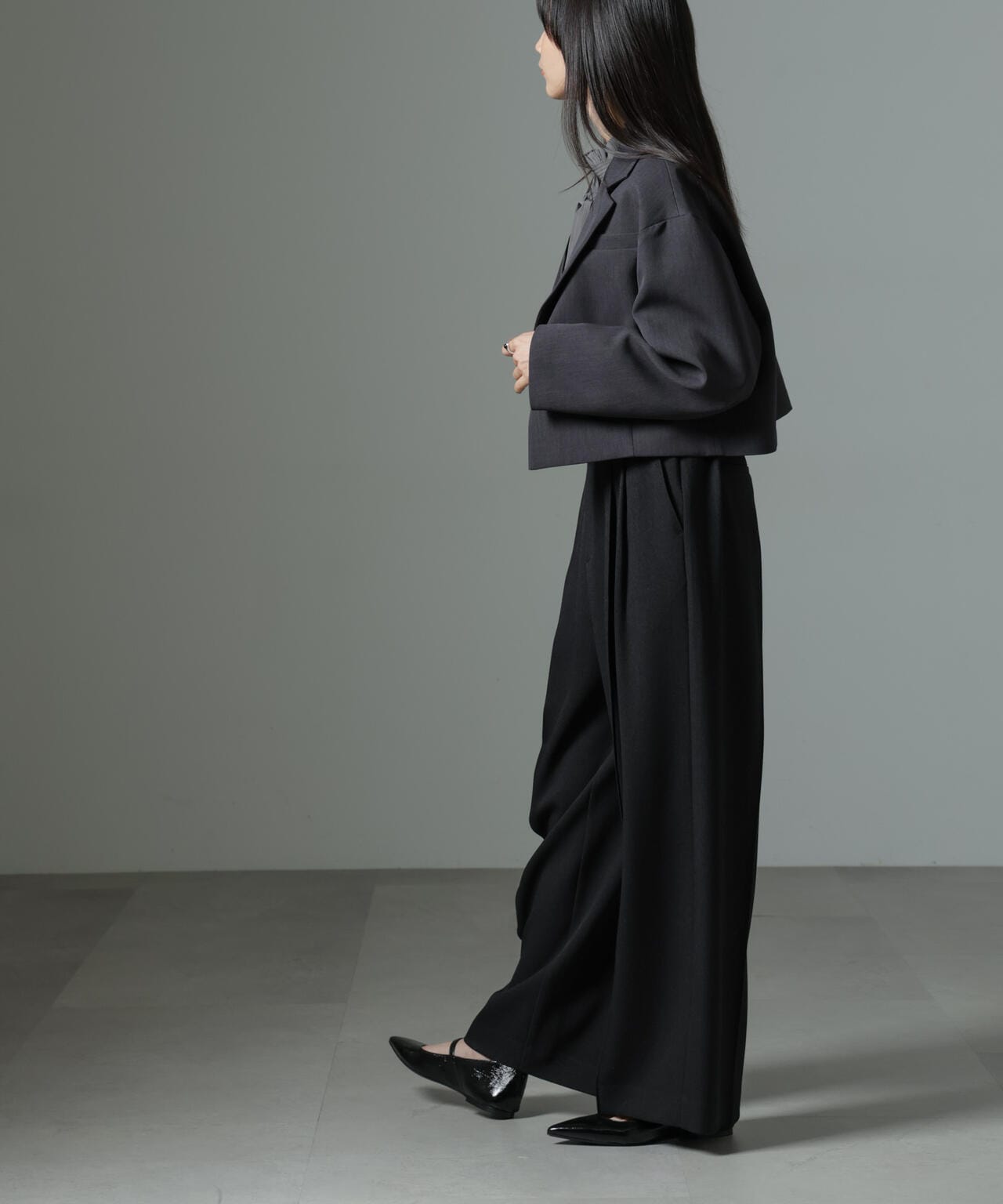 ストレッチサージピンタックイージーワイドパンツ(セットアップ可) 6694227319