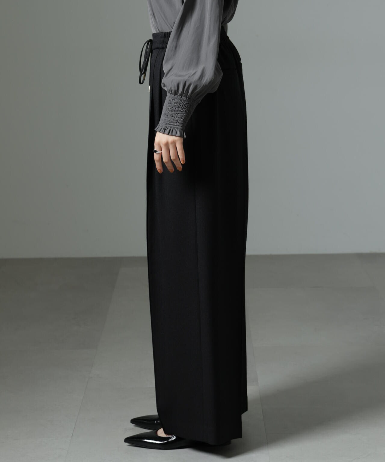 ストレッチサージピンタックイージーワイドパンツ(セットアップ可) 6694227319