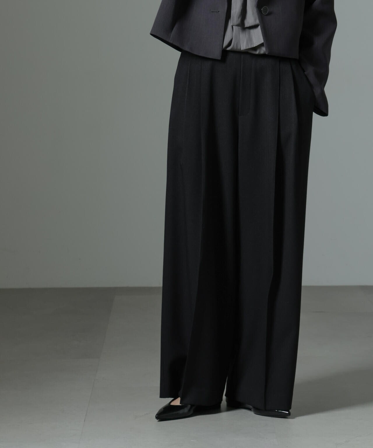 ストレッチサージピンタックイージーワイドパンツ(セットアップ可) 6694227319