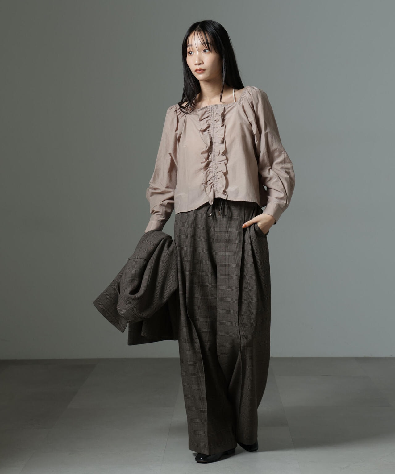 ストレッチサージピンタックイージーワイドパンツ(セットアップ可) 6694227319