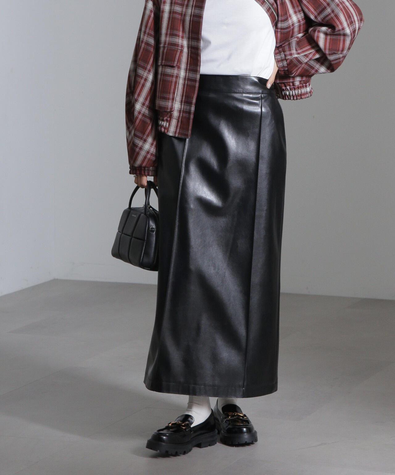 フェイクレザーピンタックスカート(セットアップ可) 6694230309