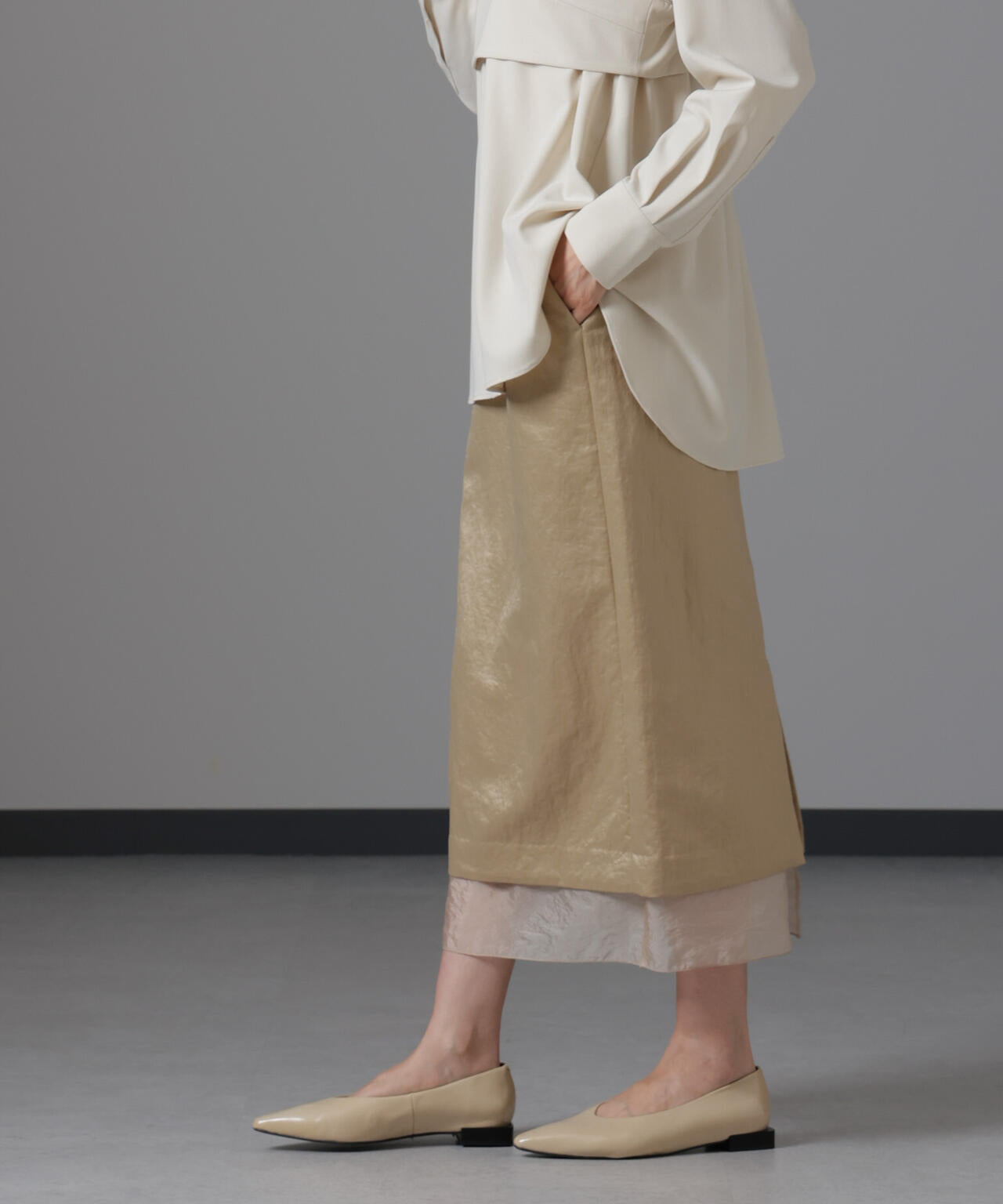 レザーライクサテンスカート 6694230310