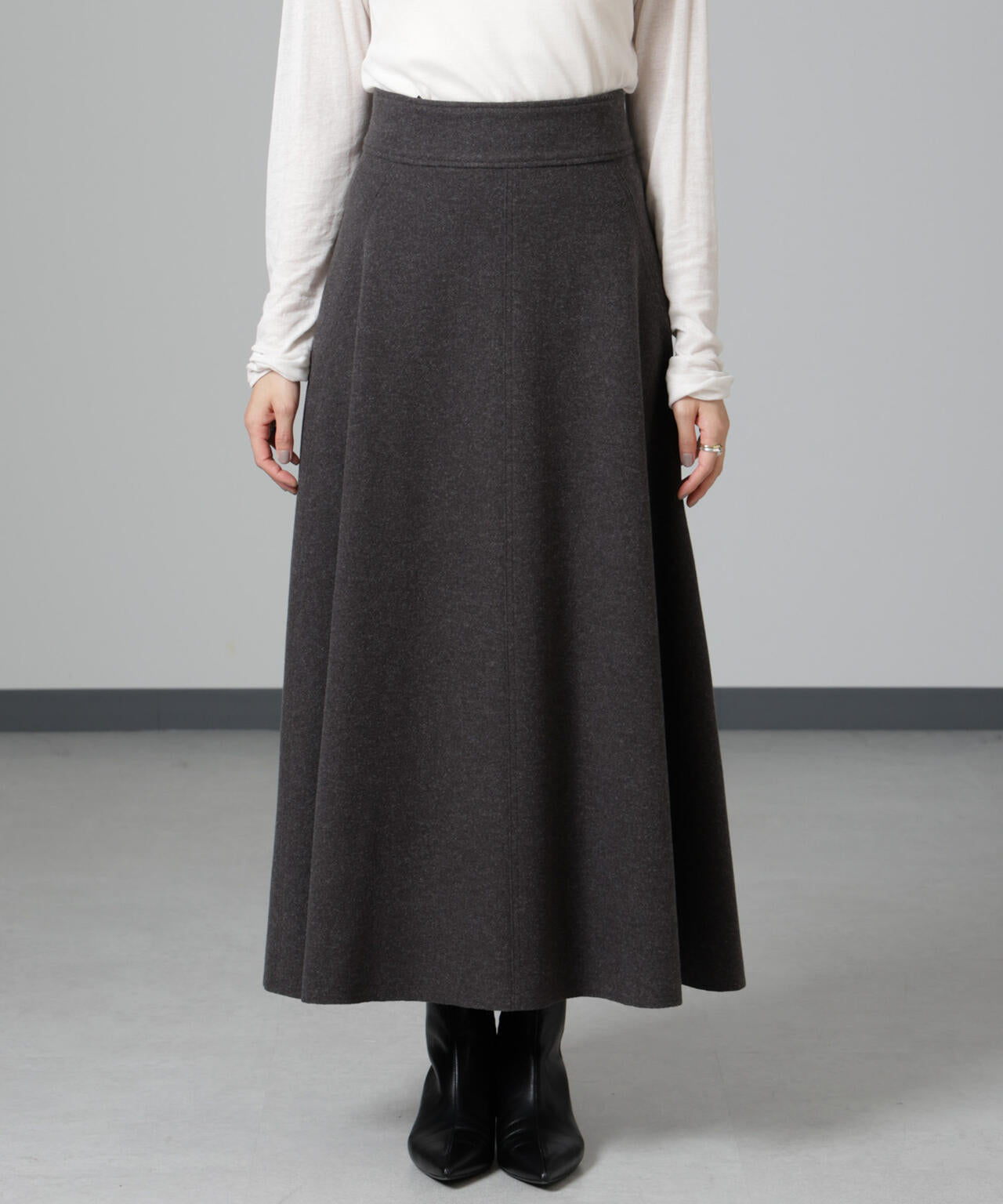 ニードルジャージーフレアスカート 6694230322