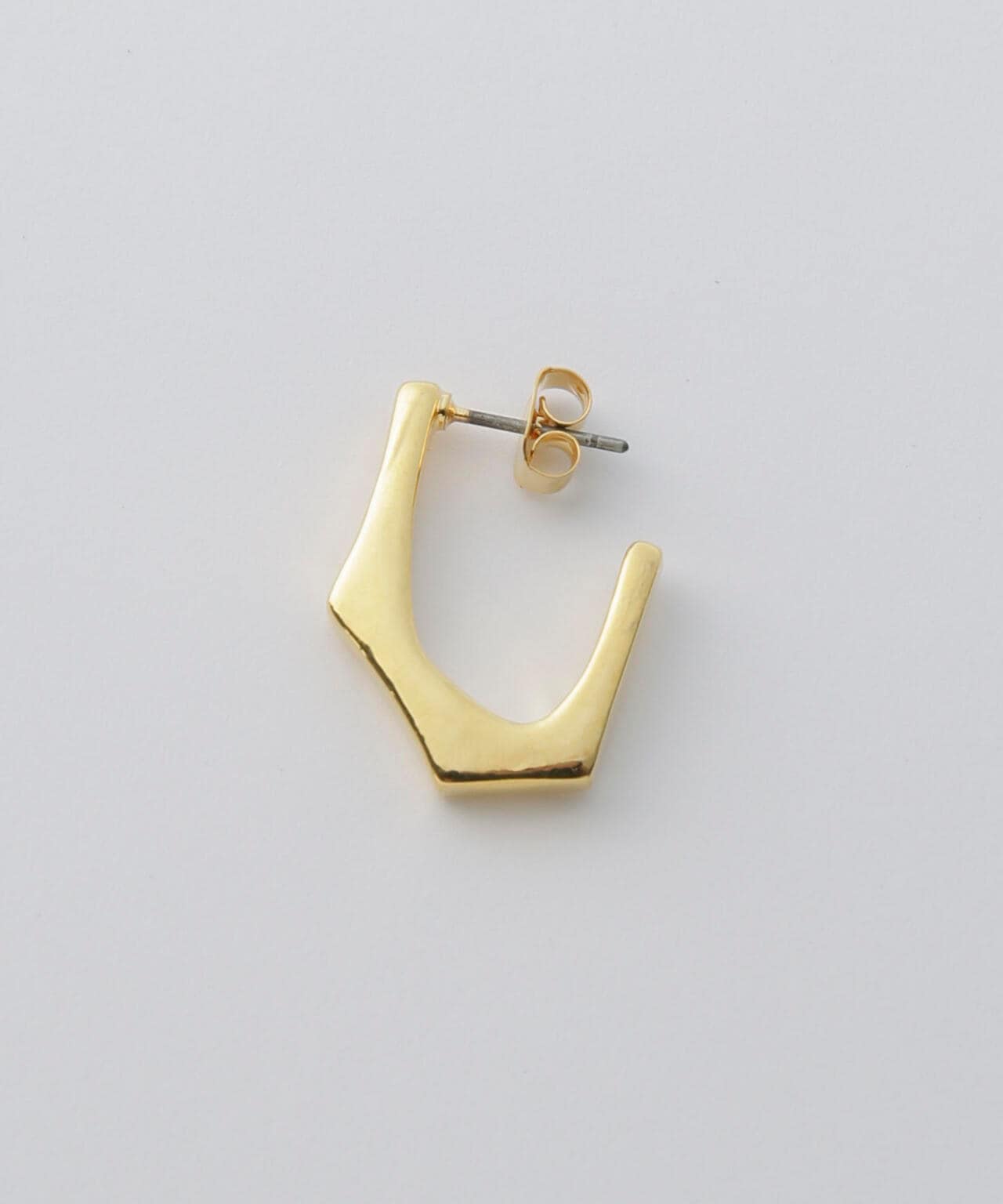 スクエアカットピアス 6694245303