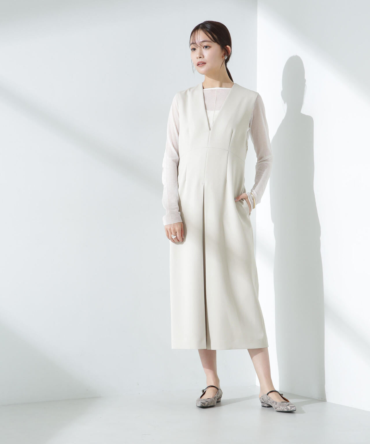 デイリーファンクション Vネックタックワンピース(セットアップ可) 6695119300