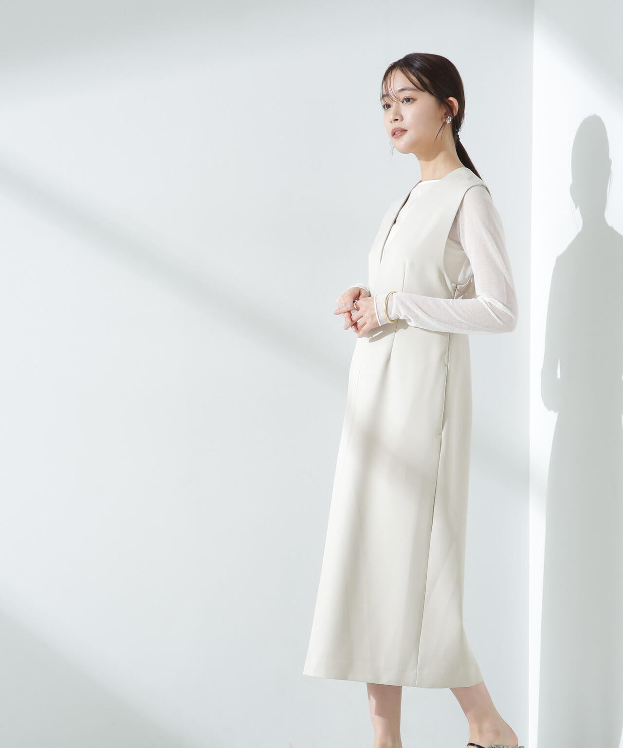 デイリーファンクション Vネックタックワンピース(セットアップ可) 6695119300