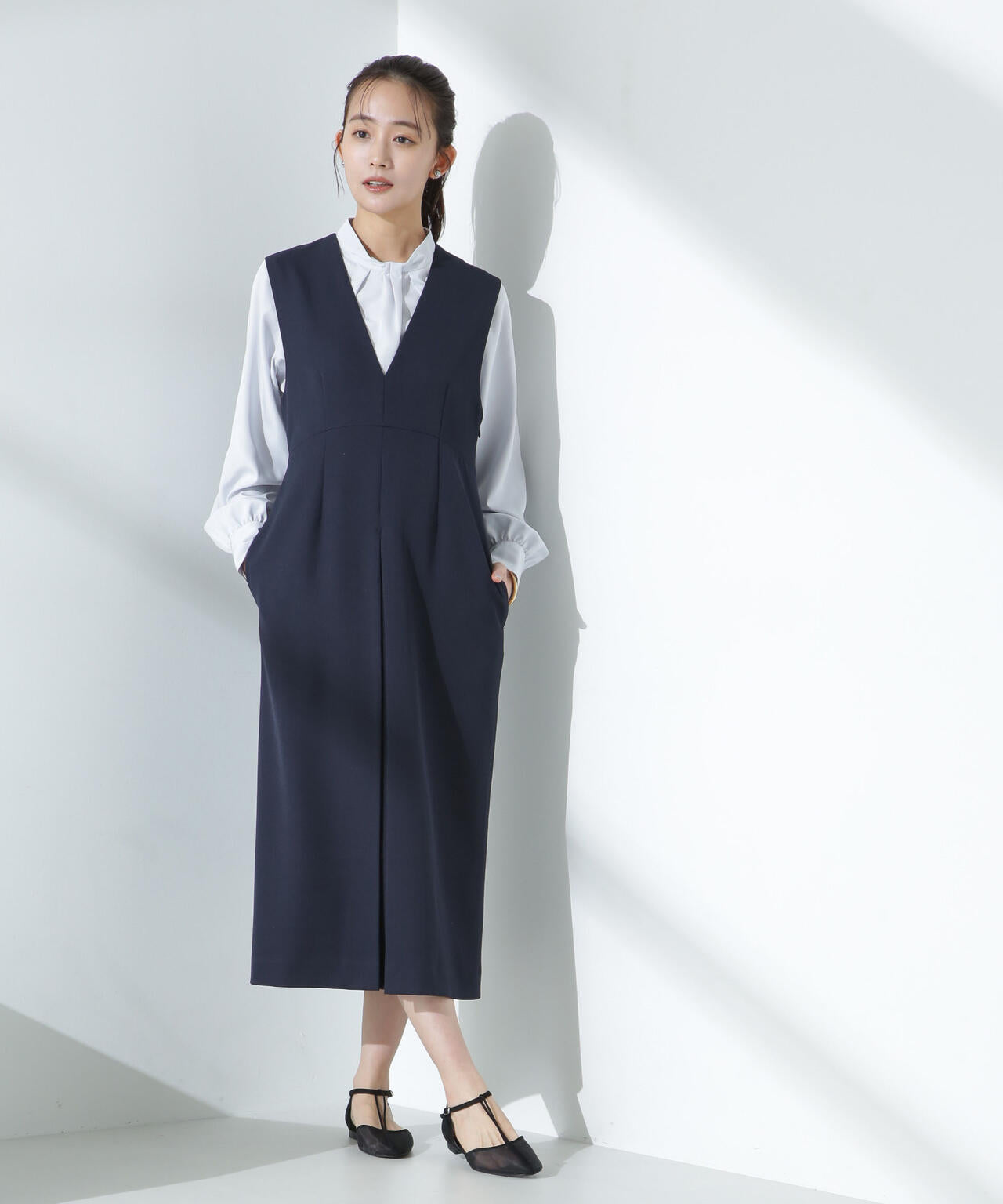 デイリーファンクション Vネックタックワンピース(セットアップ可) 6695119300