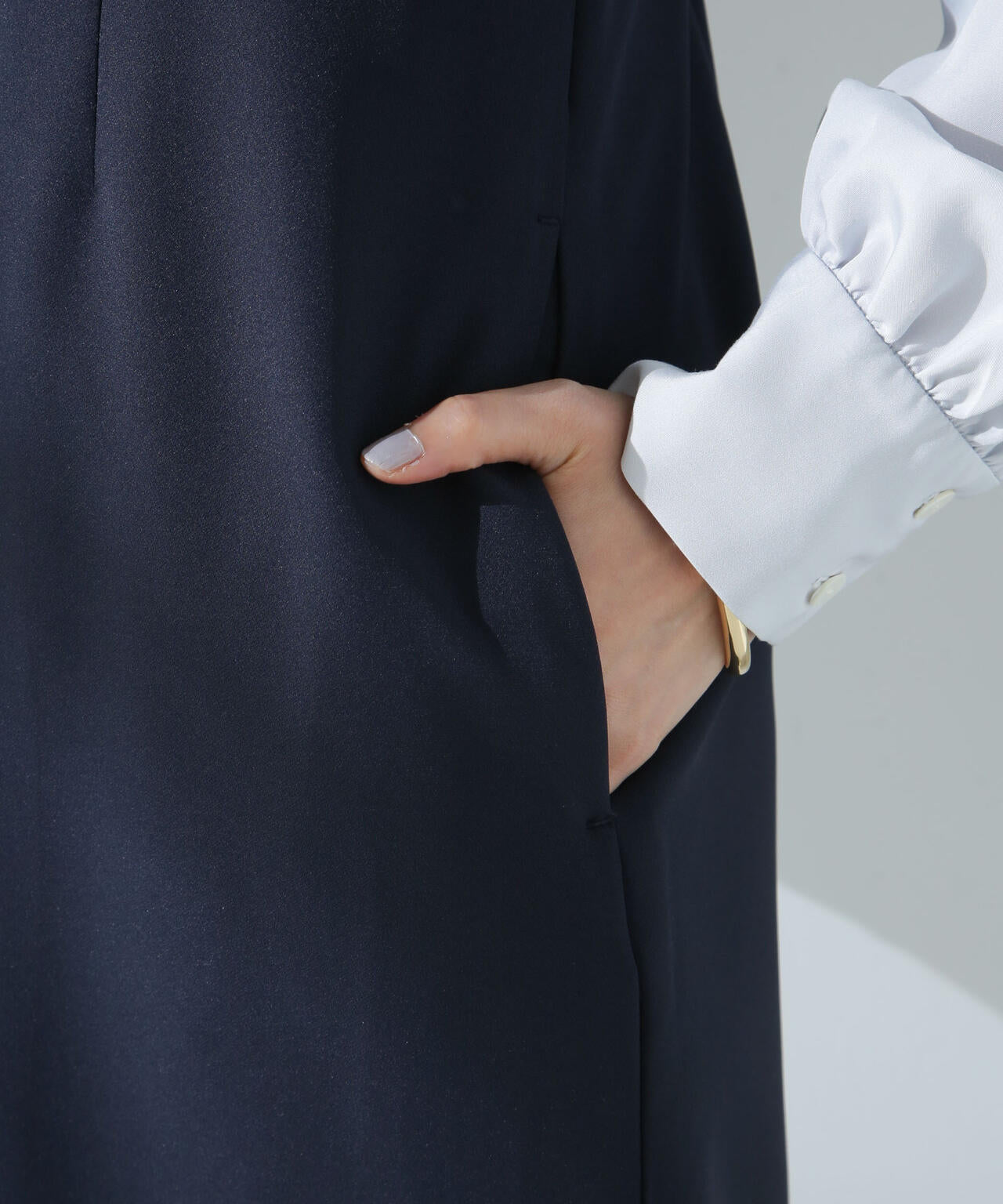 デイリーファンクション Vネックタックワンピース(セットアップ可) 6695119300