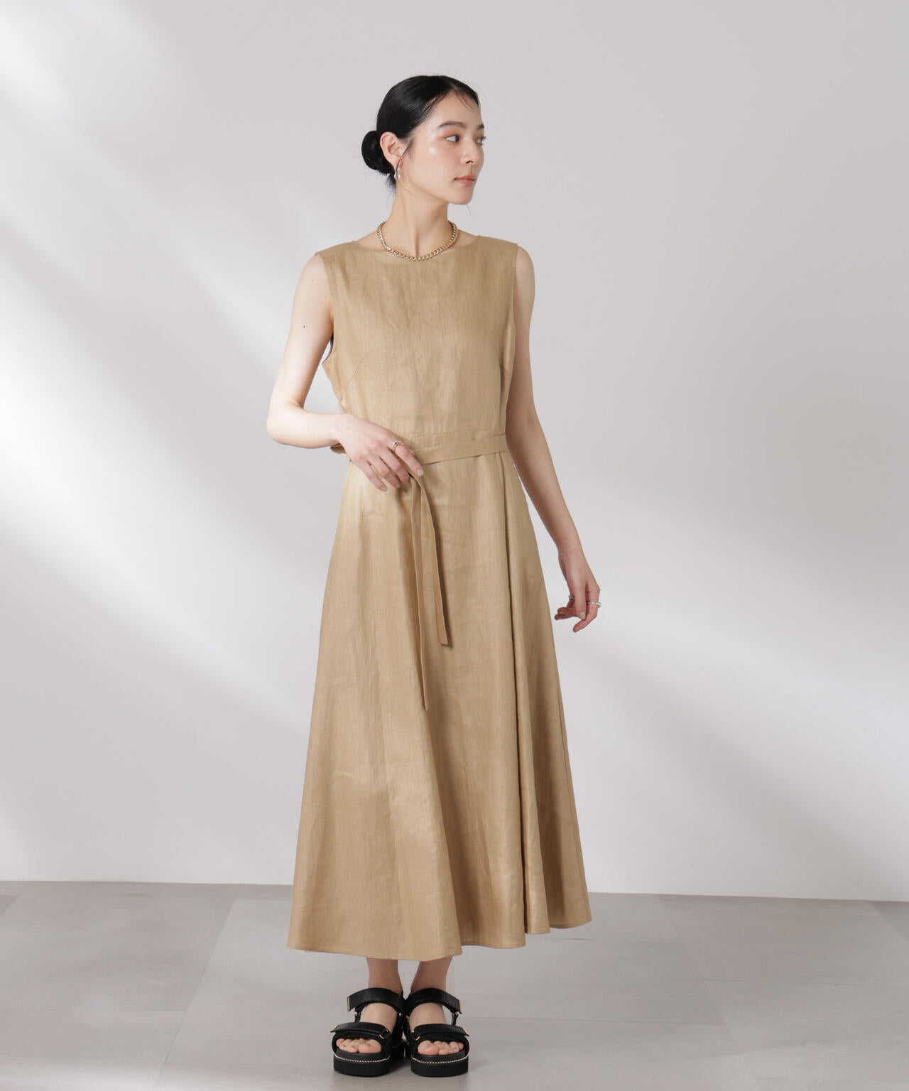 ヨーロピアンフラックス Aラインノースリーブワンピース 6695119301