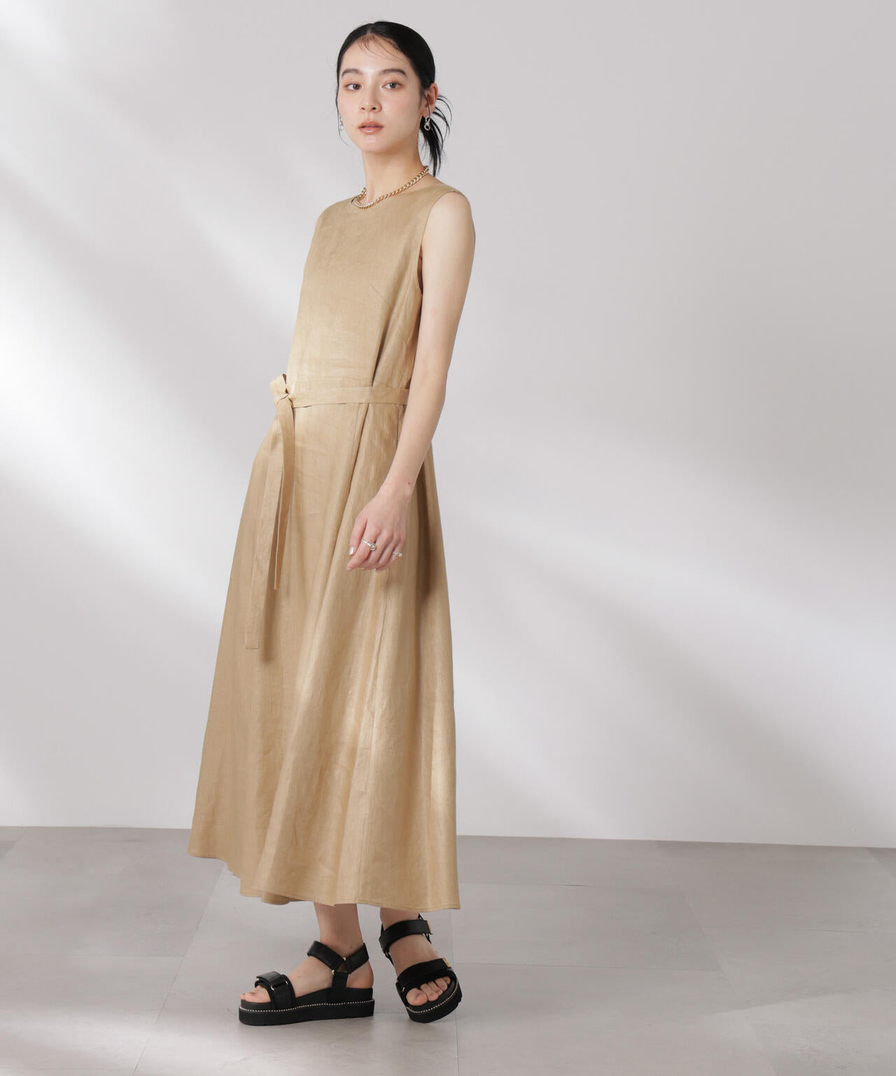 ヨーロピアンフラックス Aラインノースリーブワンピース 6695119301