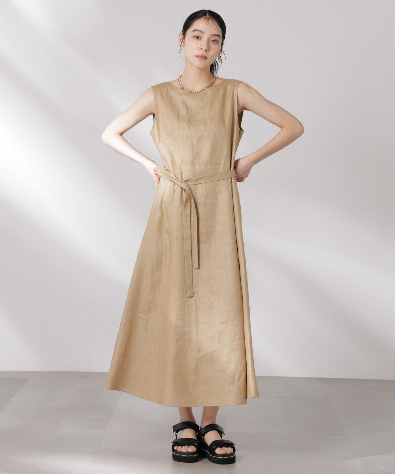 ヨーロピアンフラックス Aラインノースリーブワンピース 6695119301