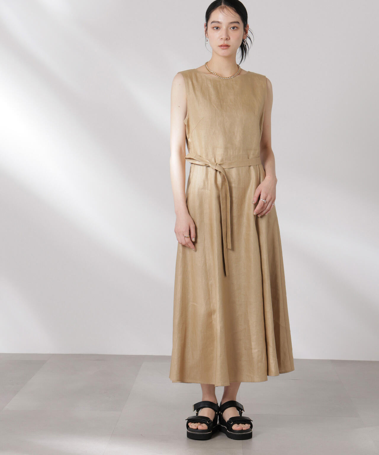 ヨーロピアンフラックス Aラインノースリーブワンピース 6695119301