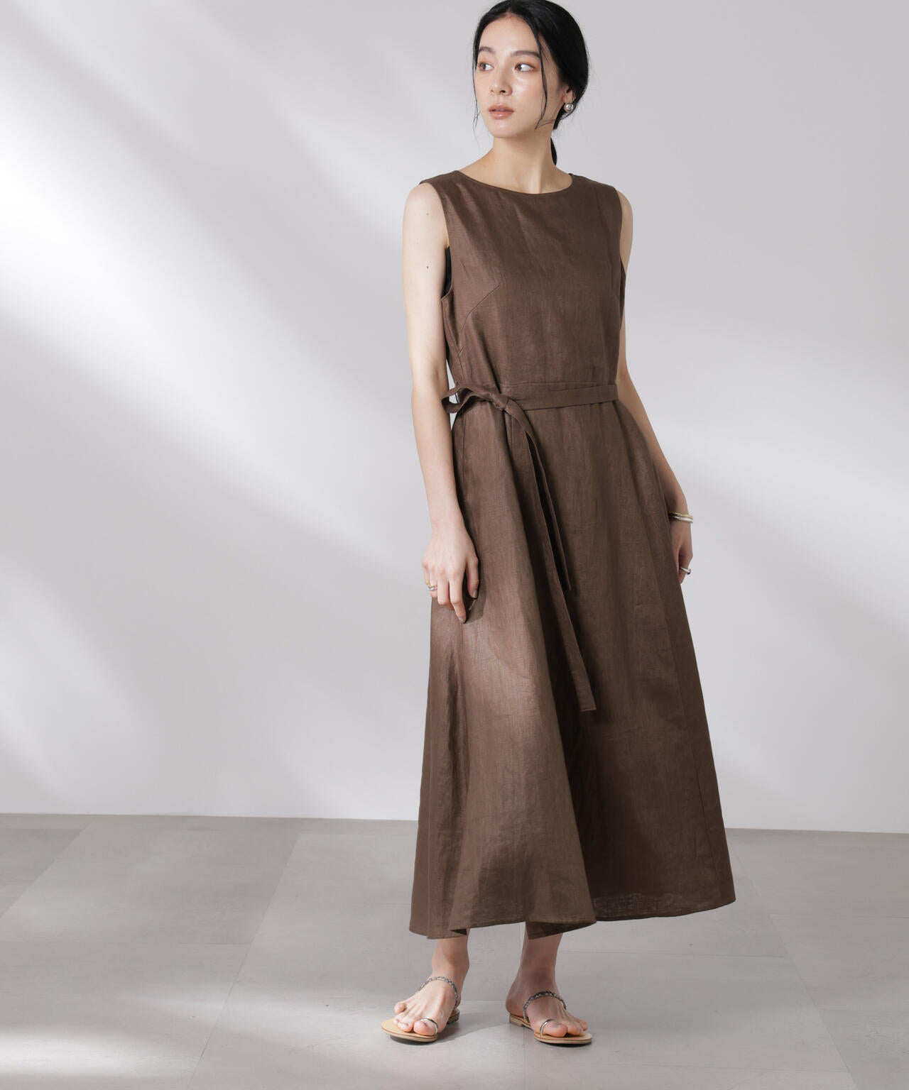 ヨーロピアンフラックス Aラインノースリーブワンピース 6695119301