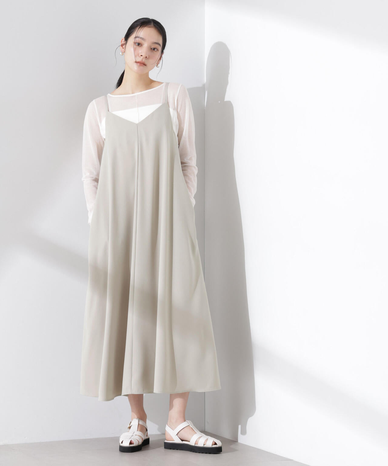 フレアダブルクロスキャミワンピース 6695119322