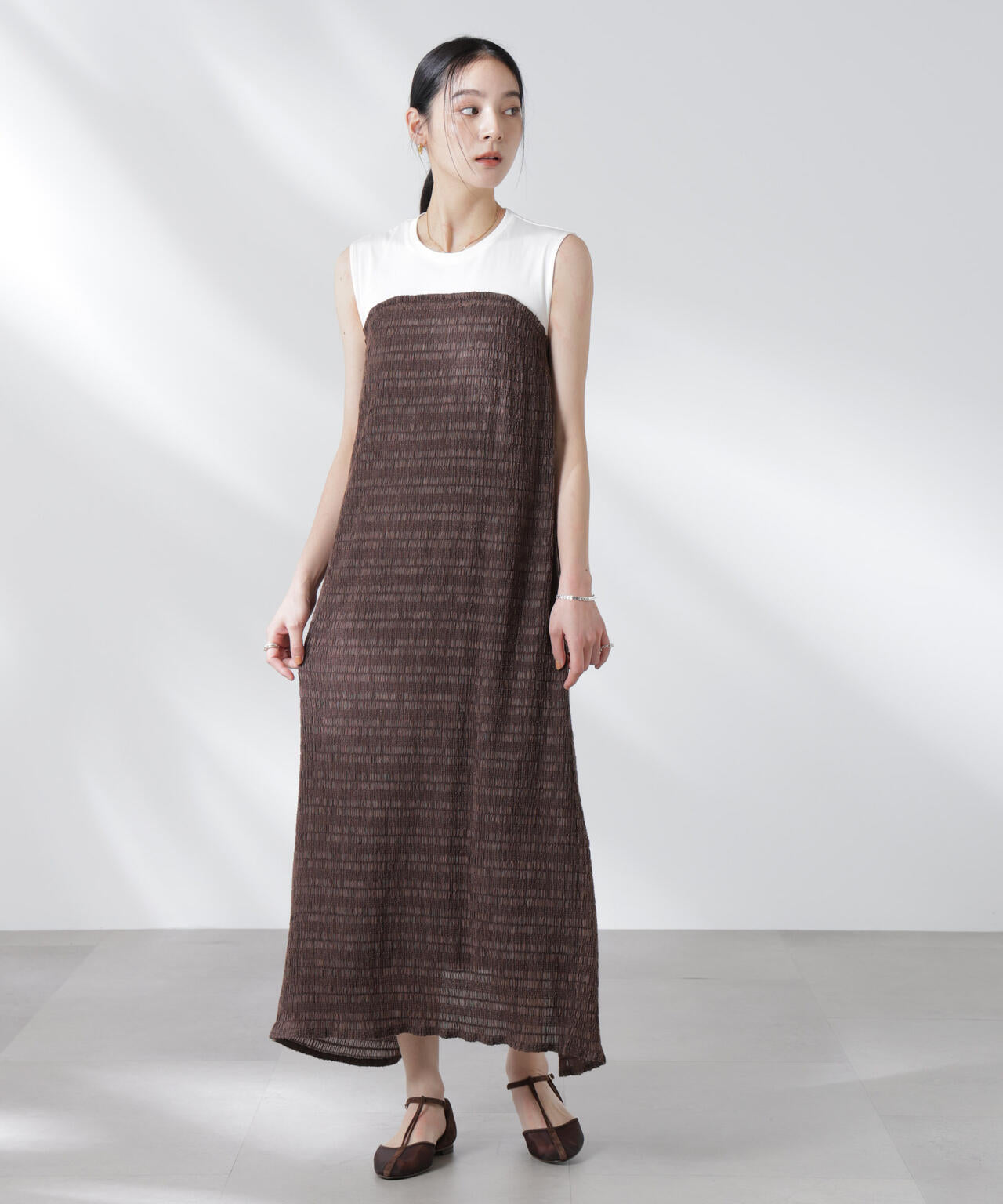 シャーリングベアドッキングカットワンピース 6695119324