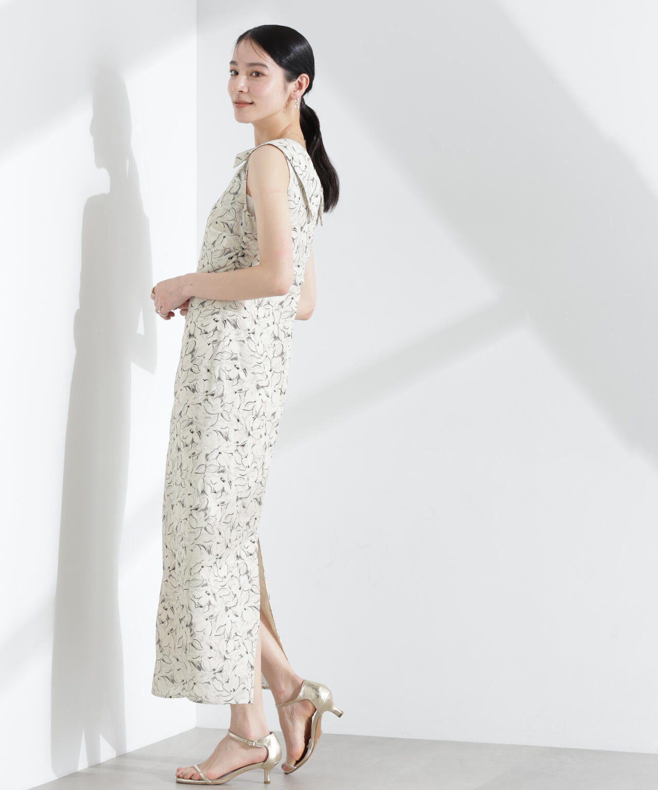 ロンシャンオールドコレクション フラワーワンピース 6695119326