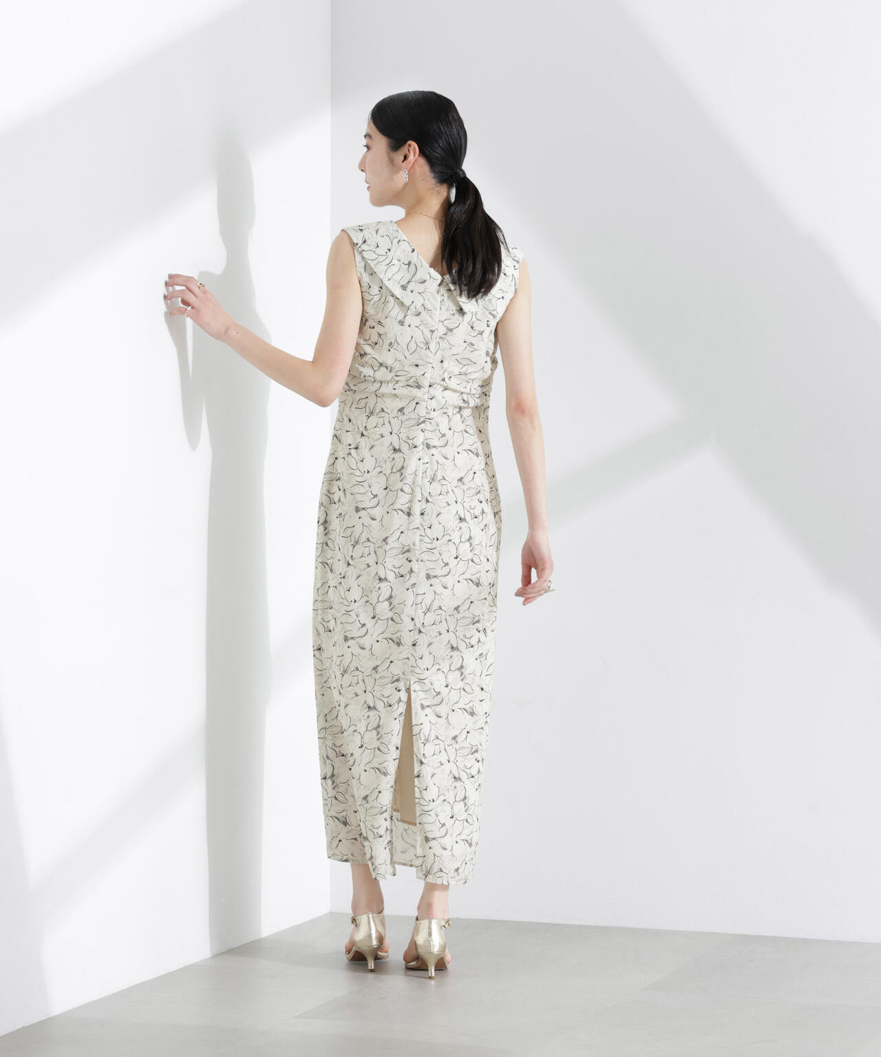 ロンシャンオールドコレクション フラワーワンピース 6695119326