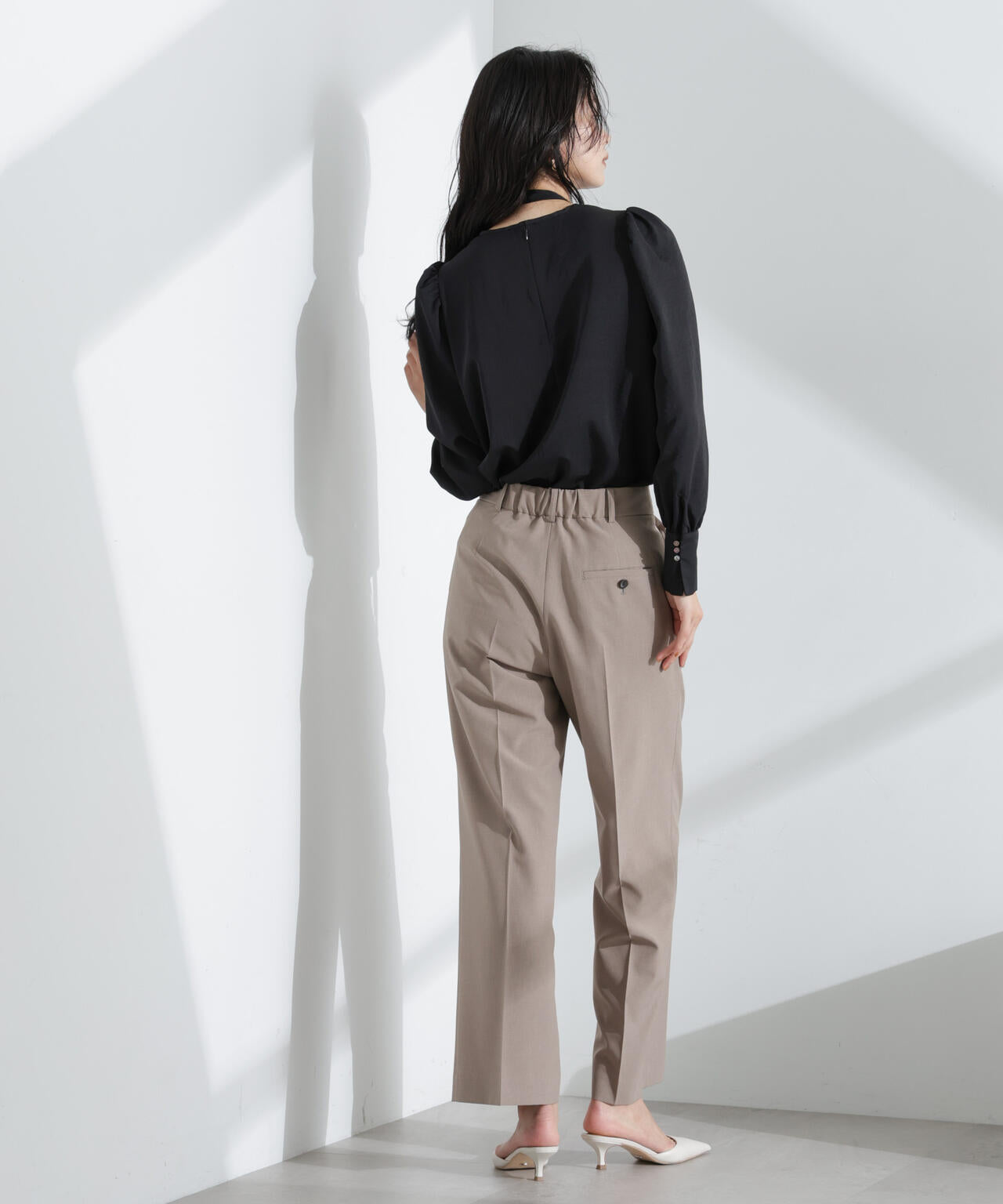 コサージュチョーカー付きブラウス 6695120307