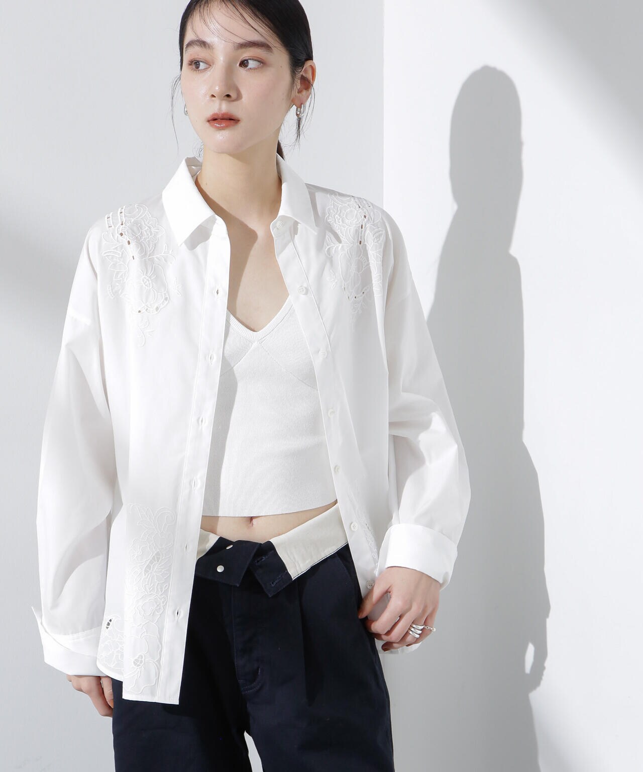 カットワークレースオーバーサイズシャツ 6695120313