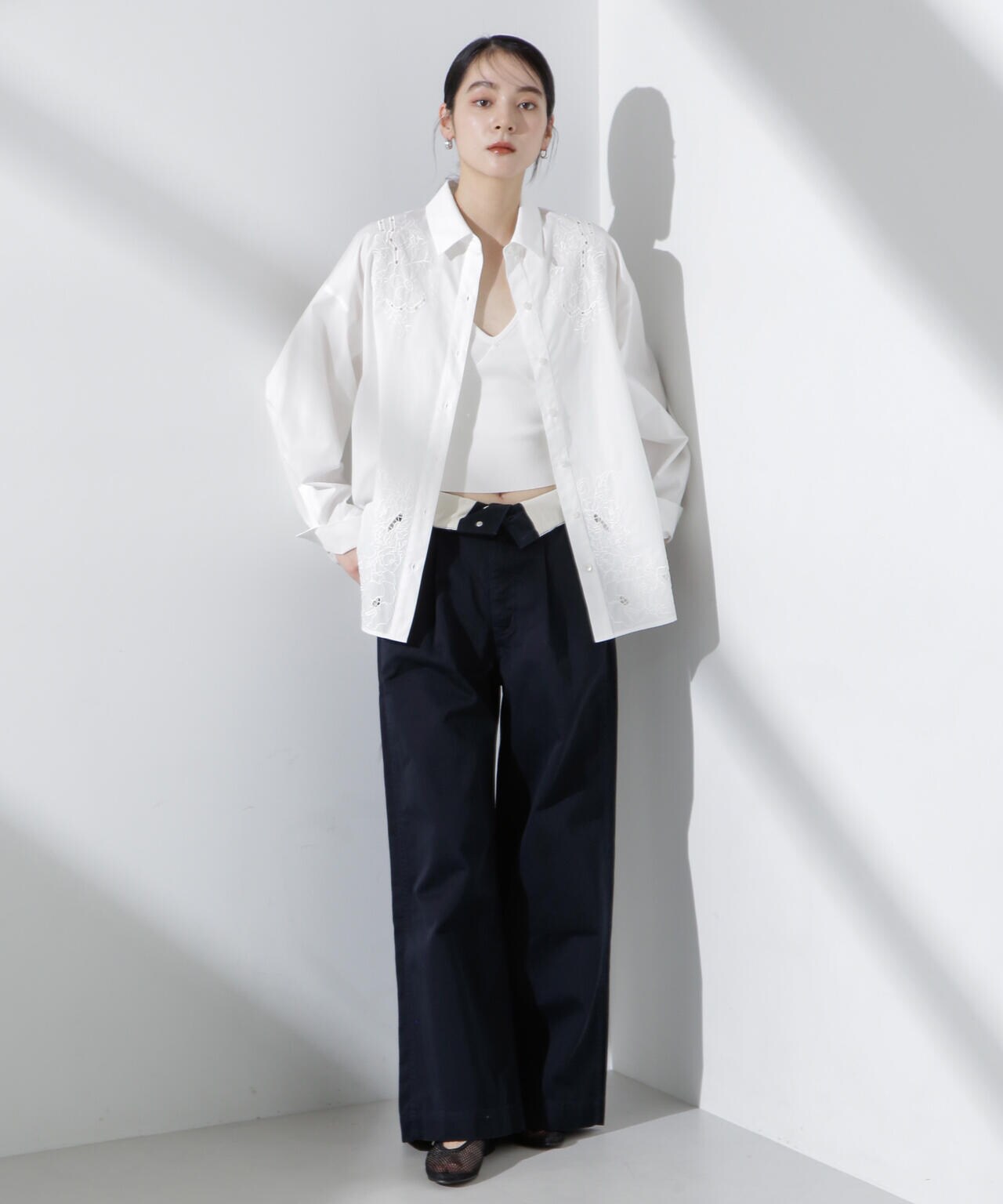 カットワークレースオーバーサイズシャツ 6695120313