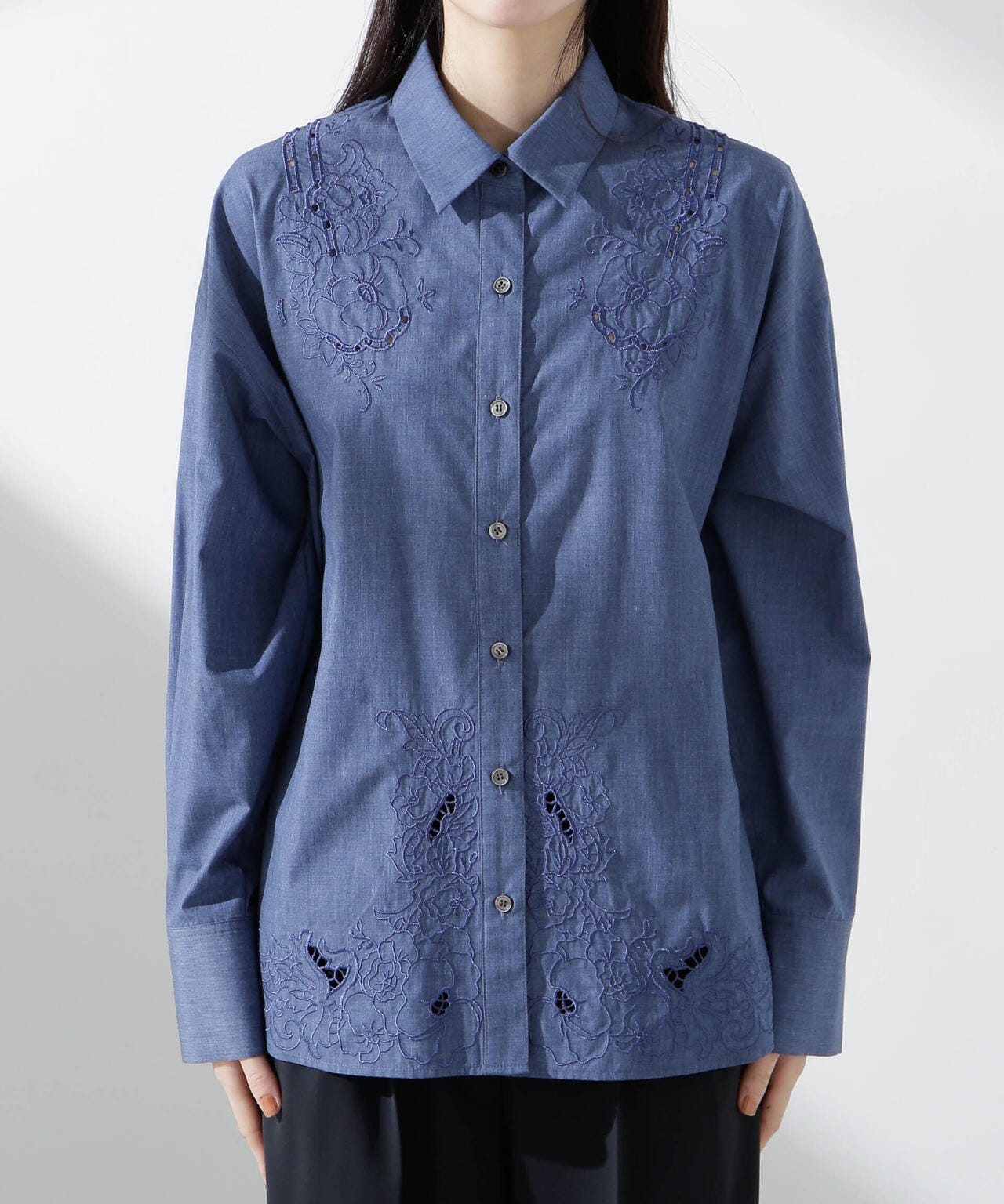 カットワークレースオーバーサイズシャツ 6695120313