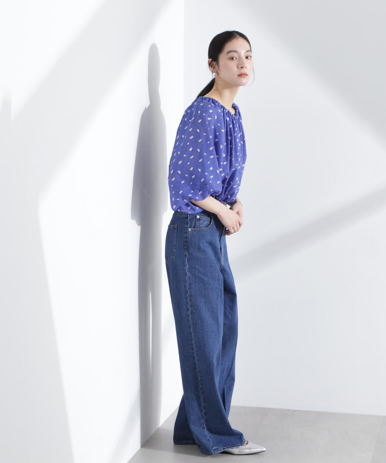 フラワープリントギャザーバルーンブラウス 6695120318