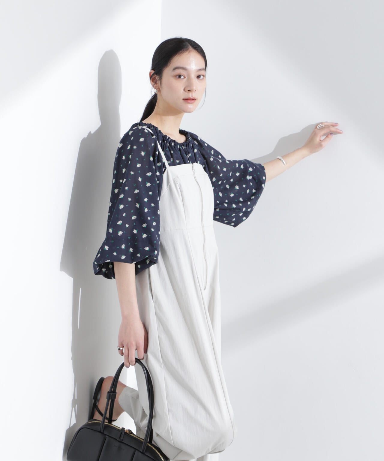 フラワープリントギャザーバルーンブラウス 6695120318