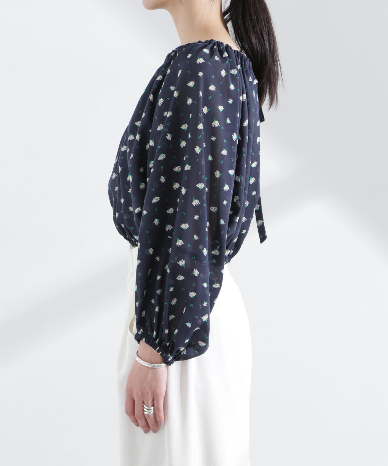 フラワープリントギャザーバルーンブラウス 6695120318