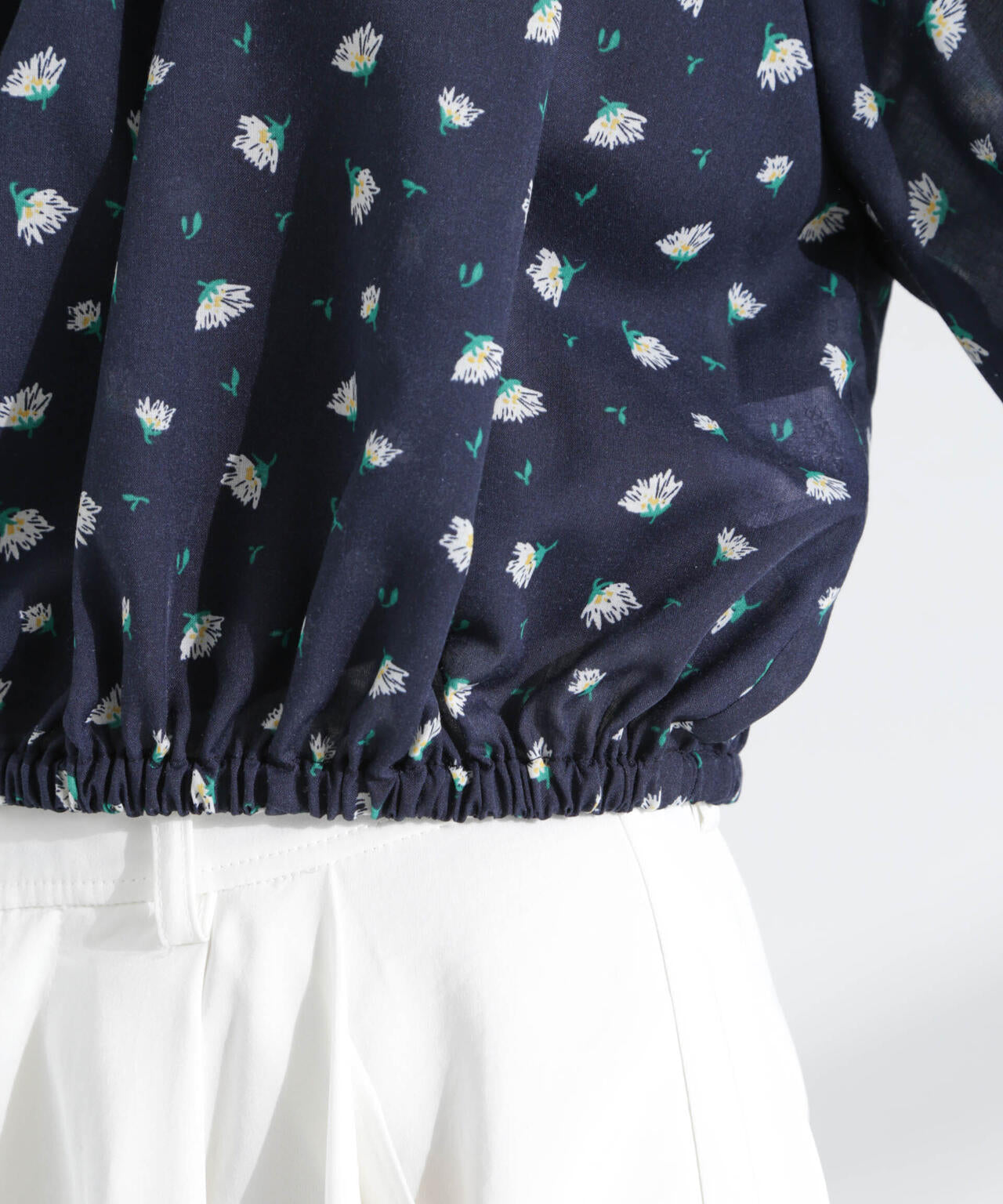 フラワープリントギャザーバルーンブラウス 6695120318