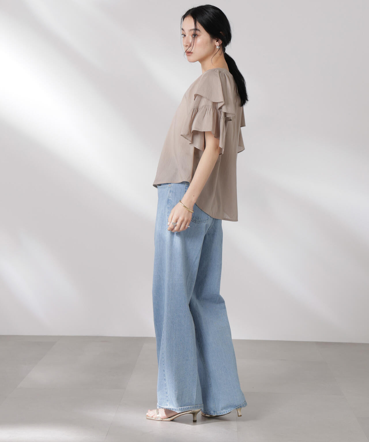 made in india コットンフリルスリーブブラウス 6695121300