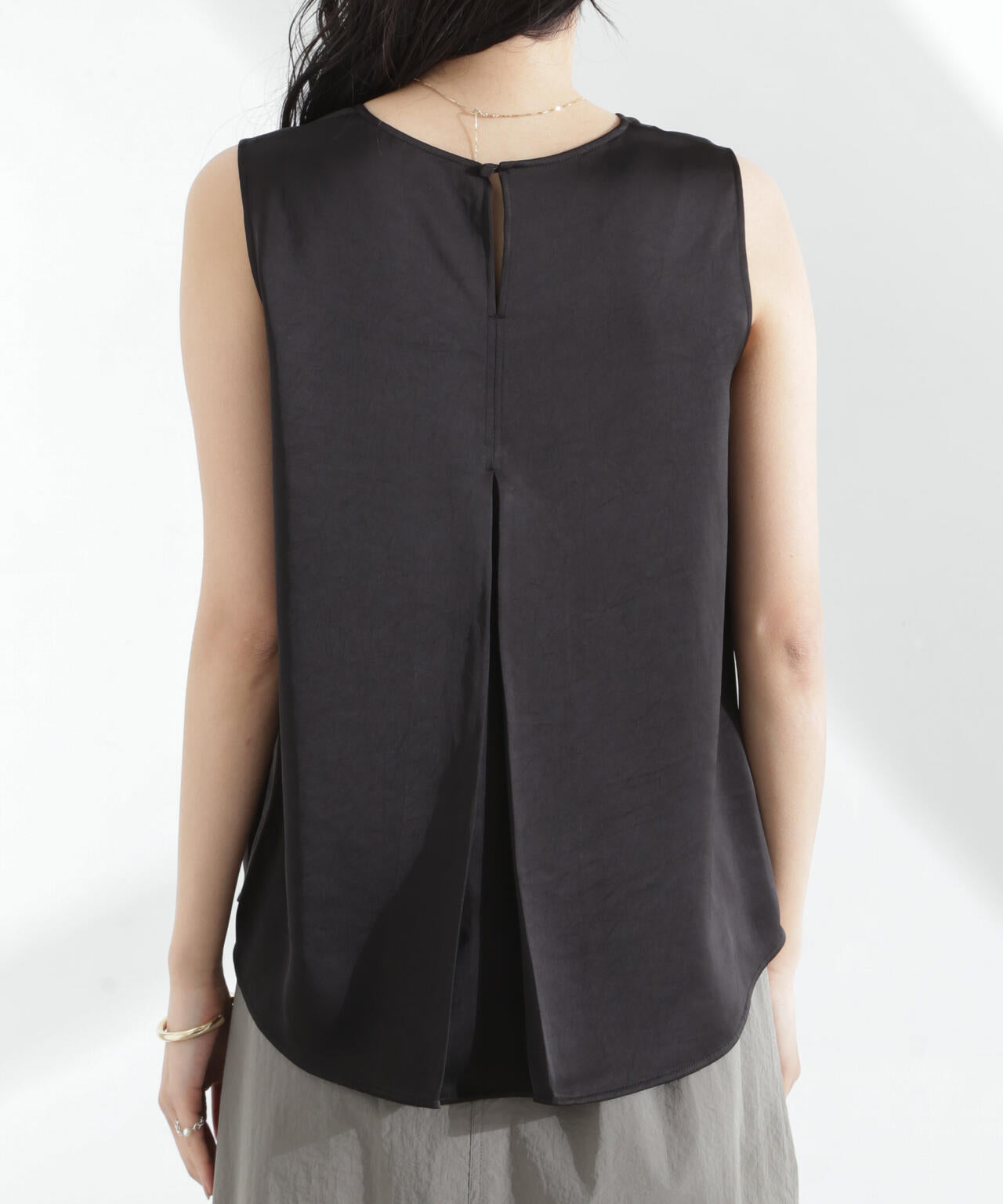 ダブルサテンノースリーブトップス 6695121312