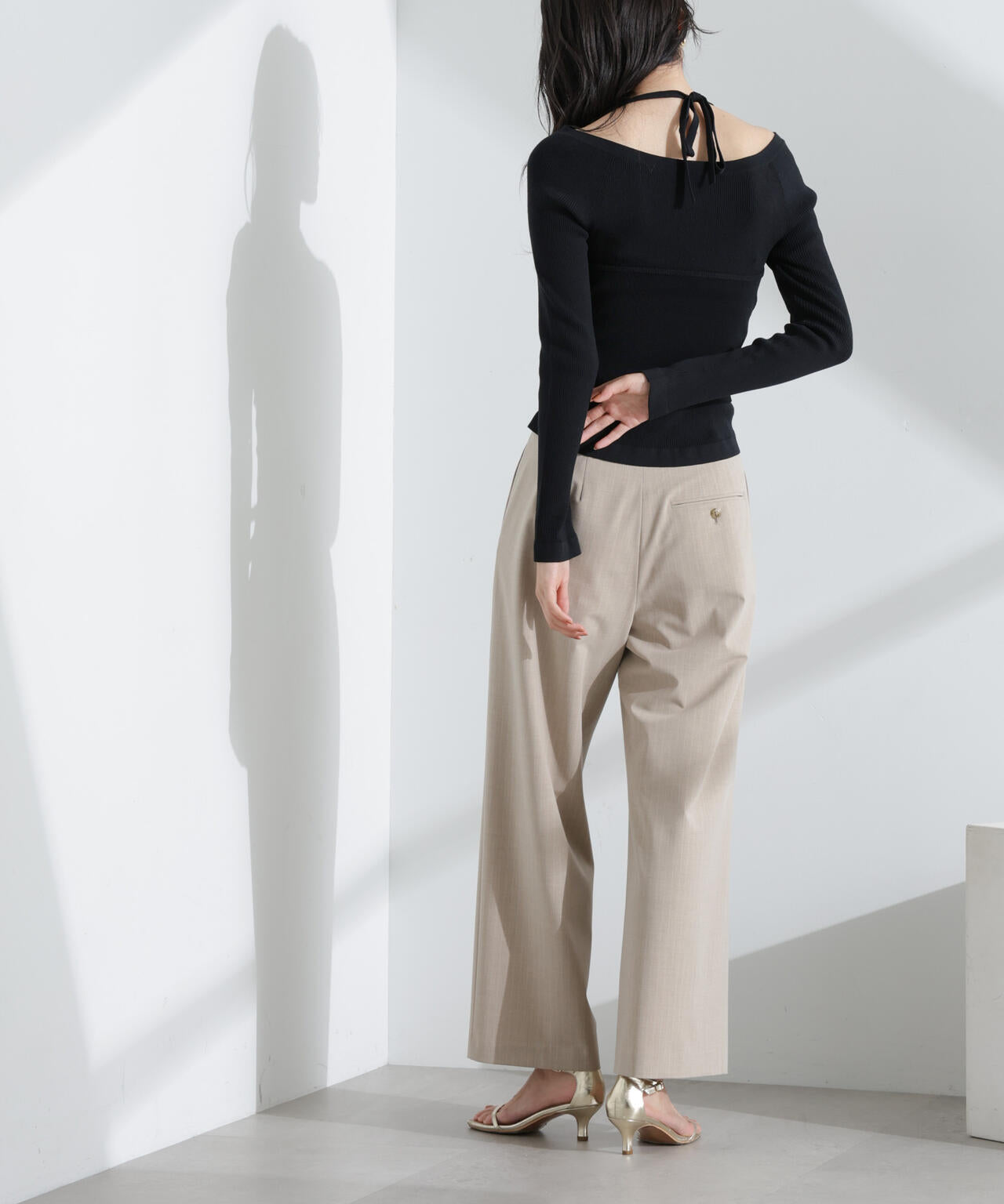 ホルターネックキャミ付きリブトップス 6695122311