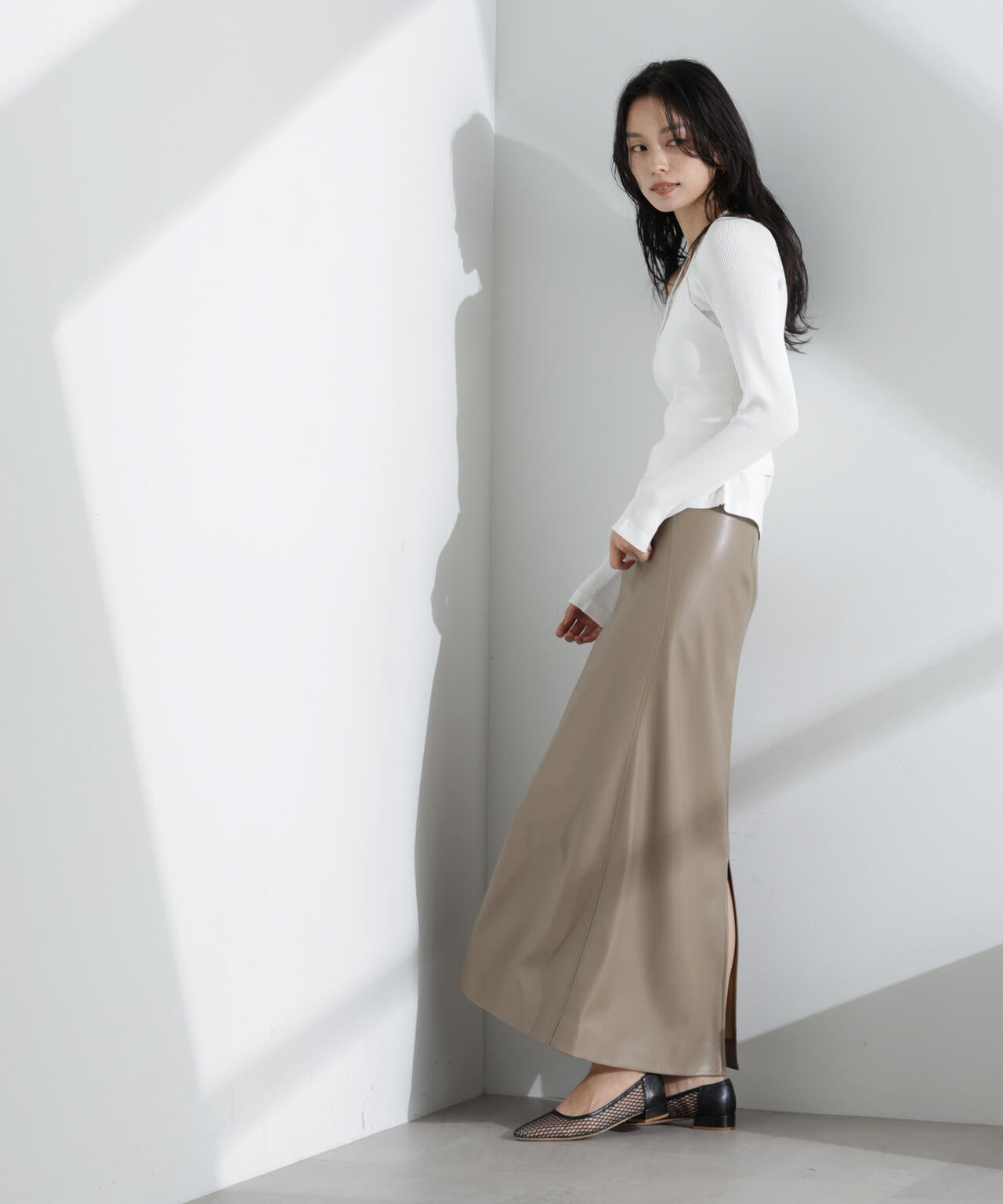 ホルターネックキャミ付きリブトップス 6695122311