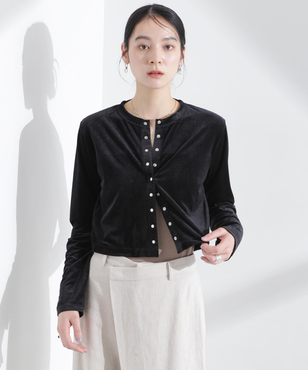 シアーベロアメニーボタンカーディガン 6695124310