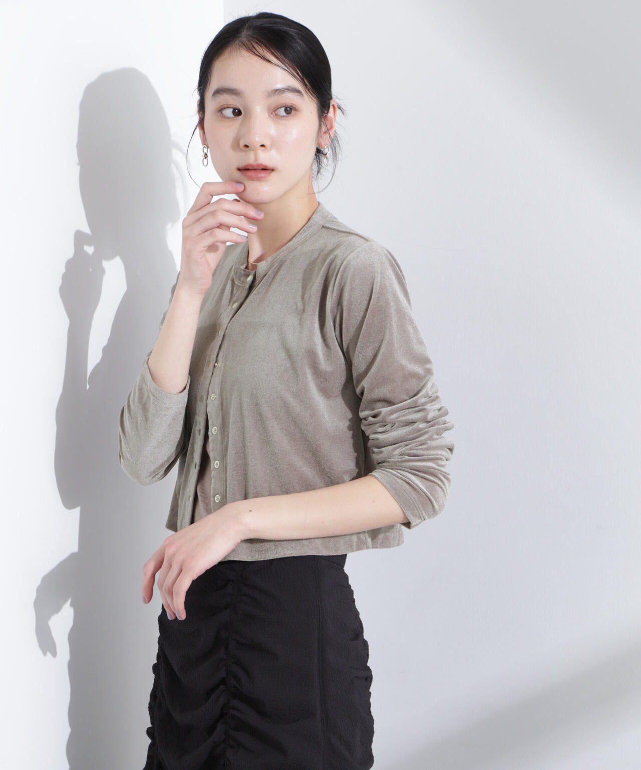 シアーベロアメニーボタンカーディガン 6695124310