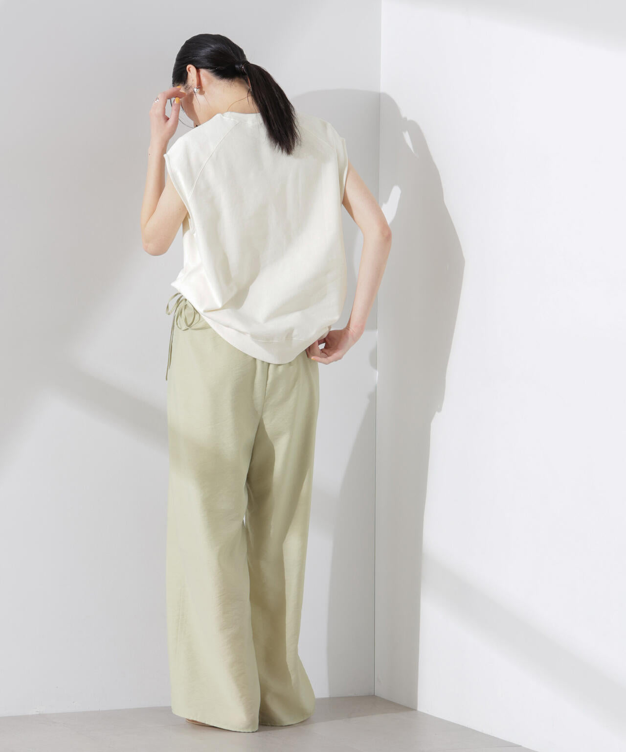 ノースリーブスウェットトップス 6695124320