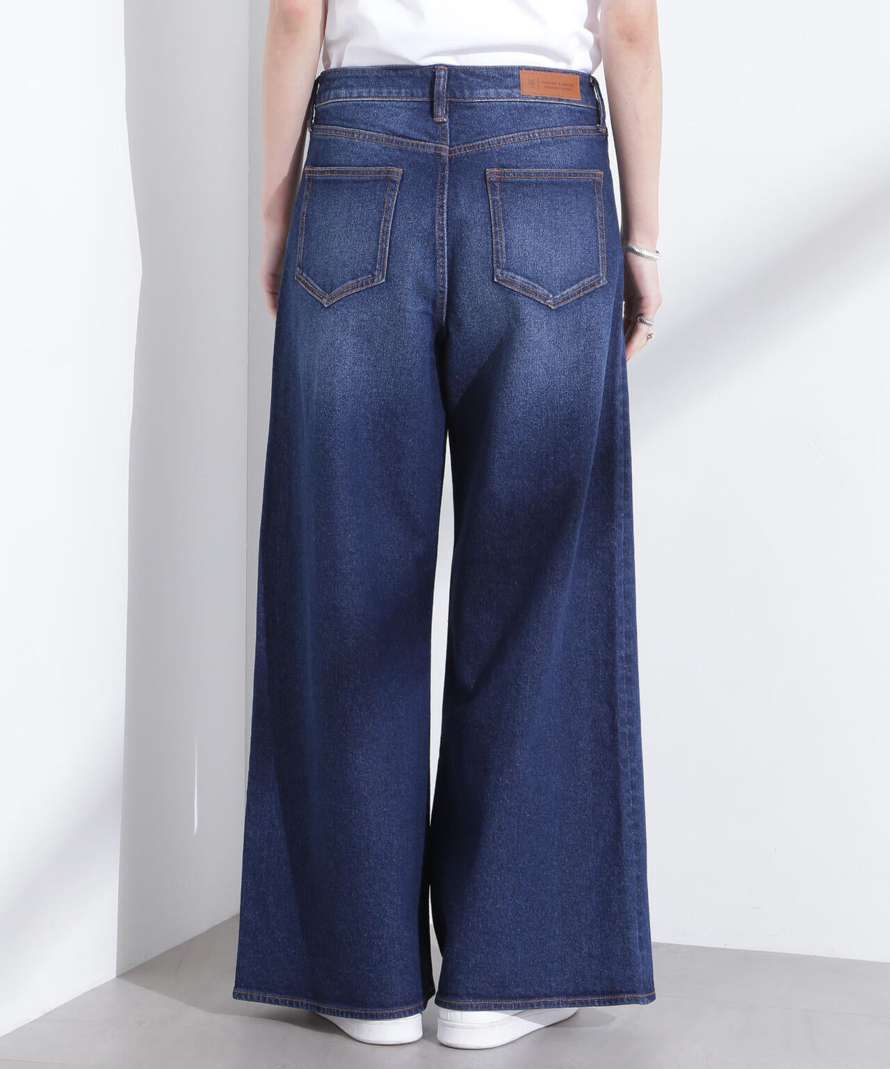 「MC」”TIMELESS WARDROBE”ワイドフィットデニム 6695127317
