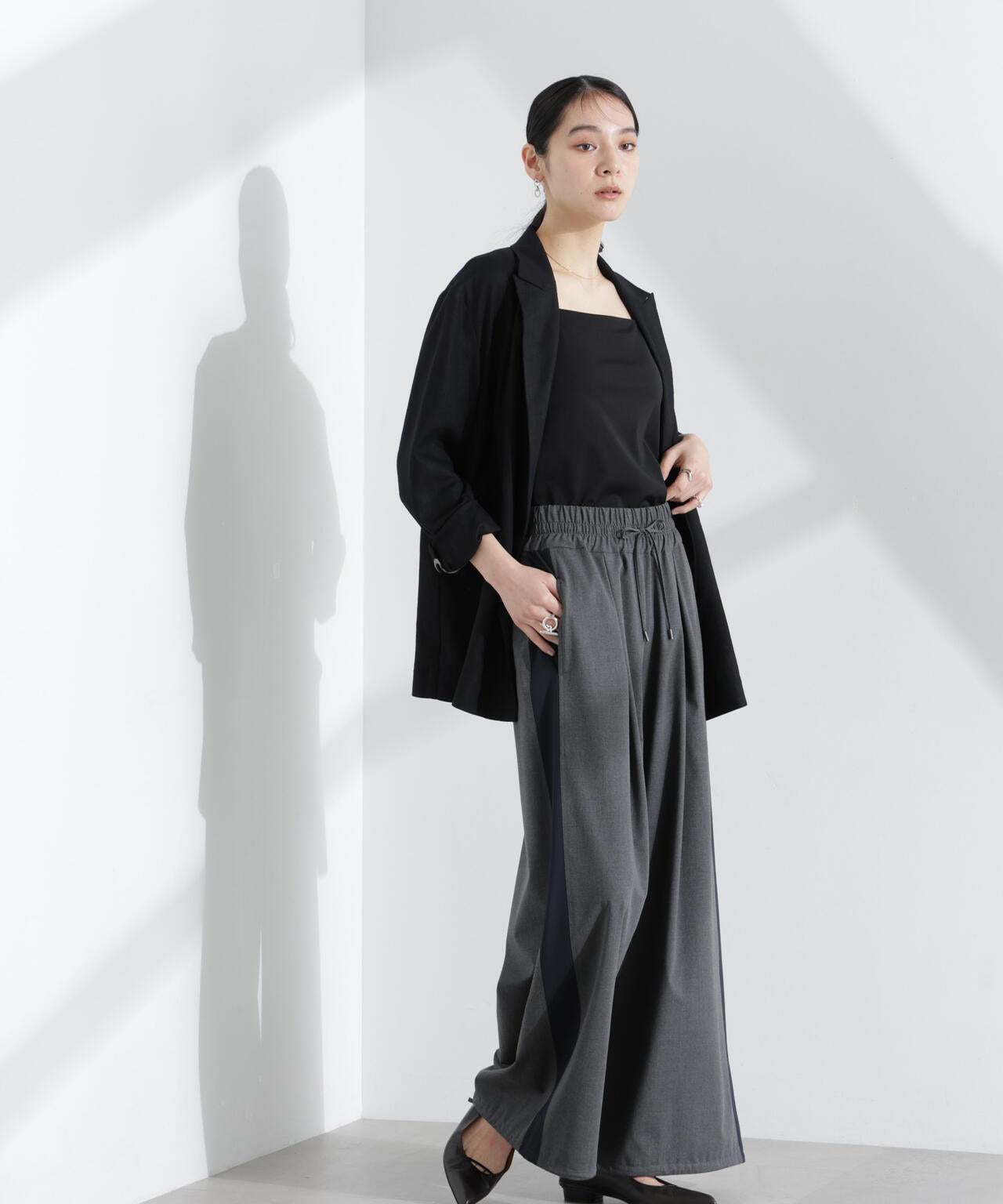 ラインイージーワイドパンツ 6695127323