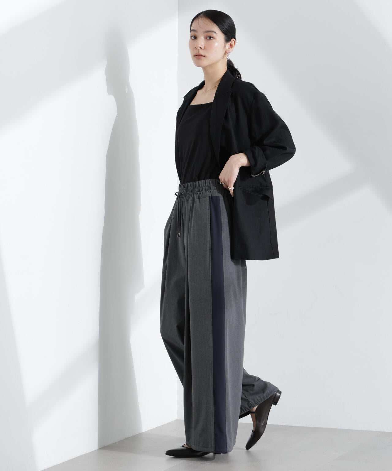 ラインイージーワイドパンツ 6695127323